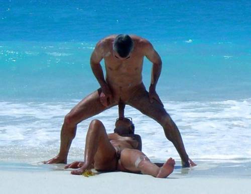 damohe:  krissmohr:  More swingers at Cap d’Agde  Nice  