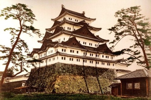Enami Nobukun, Color Photos of Japanese Life in the 19th Century.