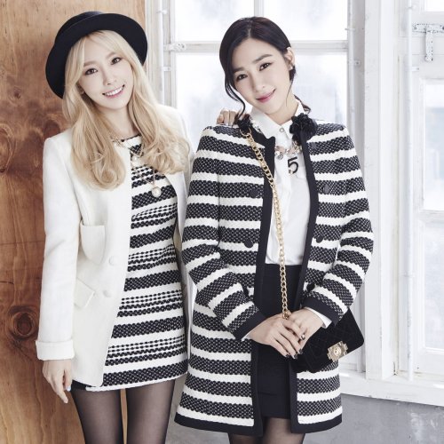 [HQ] Taeyeon and Tiffany for MIXXO - 1600 porn pictures