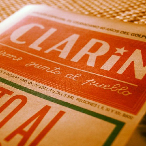 Edición especial de Clarín con motivo de los 40 años del Golpe de Estado en Chile. #portadas #prensa #dictadura #Clarín