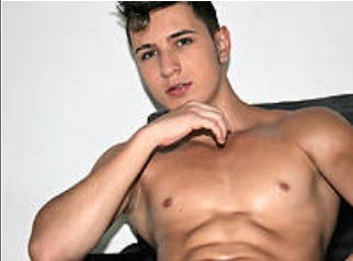 Check out Duan G this hot Latin loves to show off on his webcam live&hellip;.