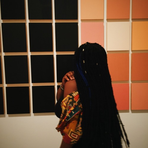 afrorevolution: kingzainab: a photoset of a black girl regaining her confidence Slayyyy