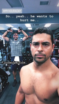 celebswhogetslepton:  Wilmer Valderrama on