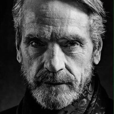 fravery:Wrinkles on the face are beautiful.They talk about youtell your story..your victories..your defeats..your laughter ..your apprehensions…your past or present loves..Wrinkles tell a beautiful story, the life you dared to live…Jeremy Irons