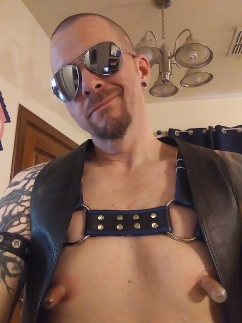 grabbyhaze:  luggnutzaz: Luggnutz 2/10/18 Brilliant men keep their sex organs active! 