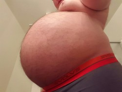 ballbelly:  I hit my goal of 250 empty plus set 2 records. I measured 52&quot; around and a all time high of 254 pounds stuffed tight! WOOF!