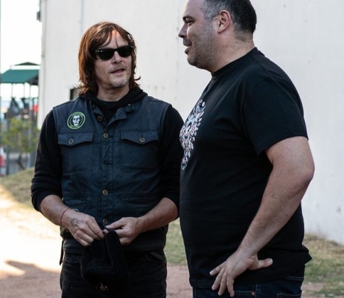 normanreedustea:murgalgm || Thanks Norman Reedus @bigbaldhead for sharing an awesome carnival night 