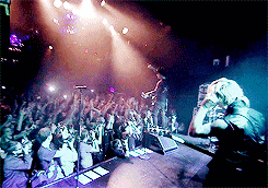 holdingonmyheart:  green day taking stage at irving plaza 