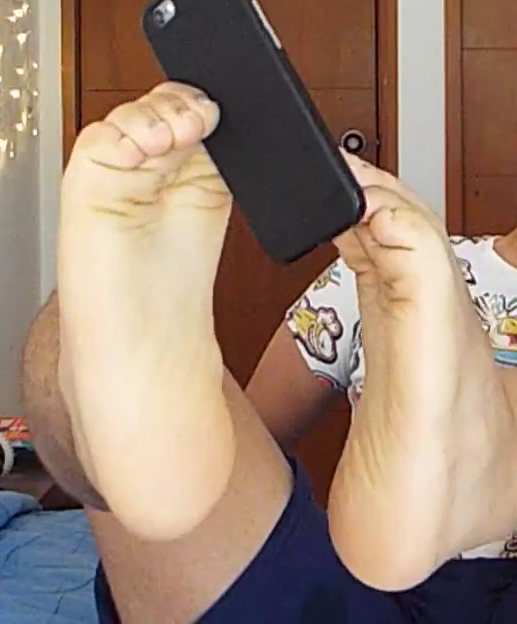 Male Feet Central