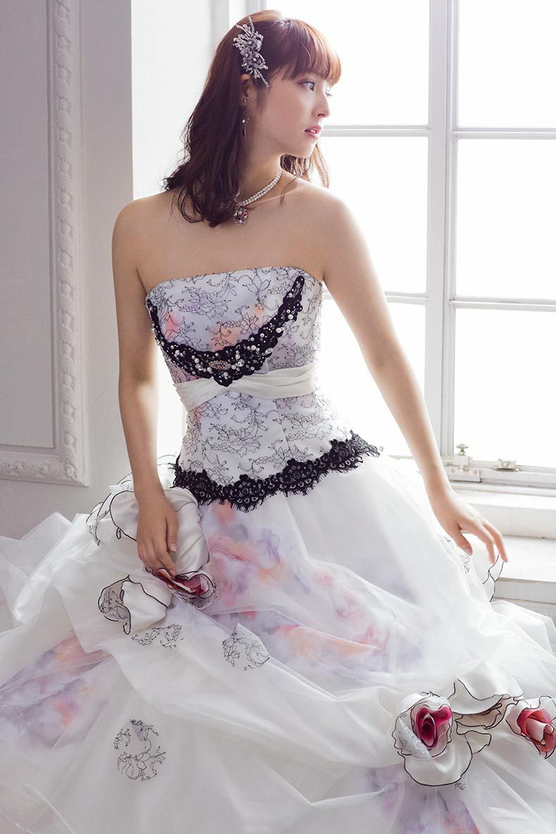 jumpinggirlsession:  Nozomi Sasaki,佐々木希 