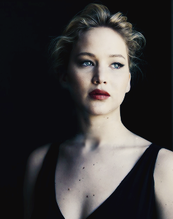 ennobaria:  Jennifer Lawrence for Hollywood