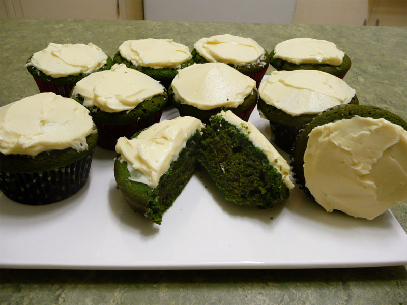 outrospection:  GREEN FAIRY CUPCAKES Take one one basic red velvet recipe, use green