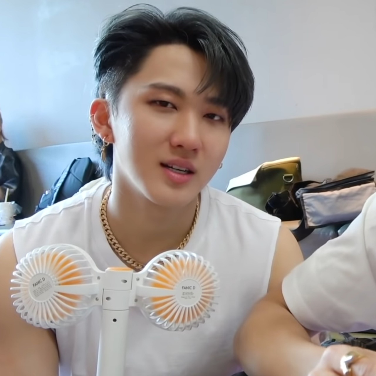 skzblog ! — Changbin lq Icons © TheLittleRainbw ... like...