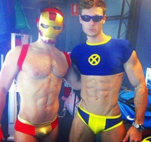 gaygeeksandthings: Iron Man and Cyclops never looked so good!