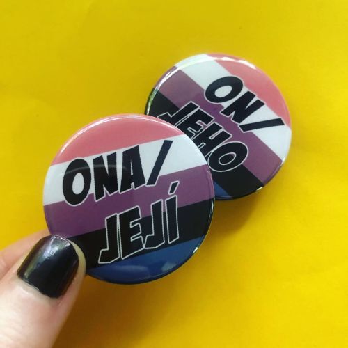 Hey friends HAPPY PRONOUNS DAY Preeeeetty stoked to be sending my first custom pronoun pins to the C
