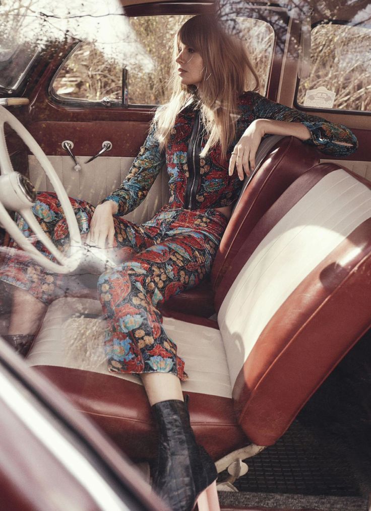 ggypsychedelicc:  Vogue Australia || Free Love || March 2015 Model: Julia Stegner