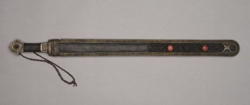 art-of-swords:  Tibetan Sword Medium: iron with gilt and leather Measurements: Overall - l:52.10 cm (l:20 ½ inches); blade - l:42.60 cm (l:16 ¾ inches) Source: Copyright © 2015 Cleveland Museum of Art 