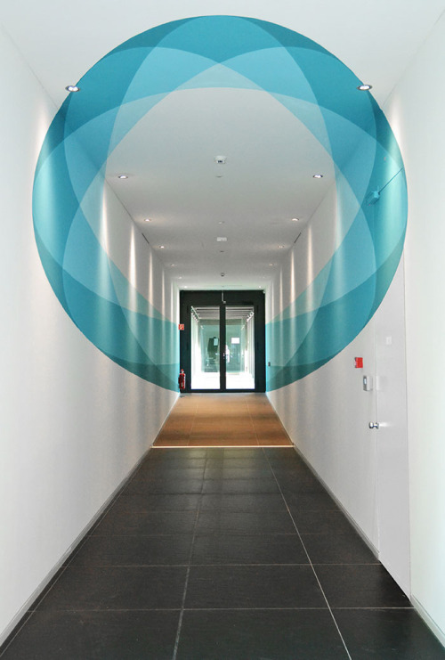 SPACE ODDITY / AnamorphSpace Oddity, a big circular anamorphic painting for VF headquarter offices i