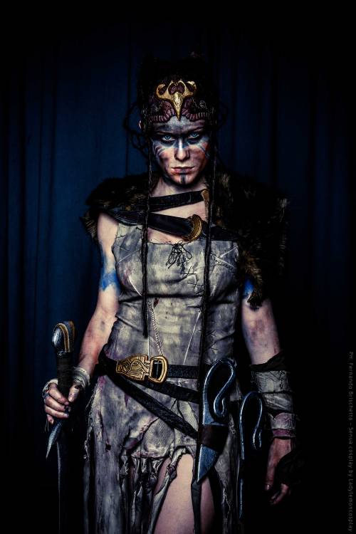 theomeganerd:  Hellblade ‘Senua’ - Cosplay by Lady Lemon