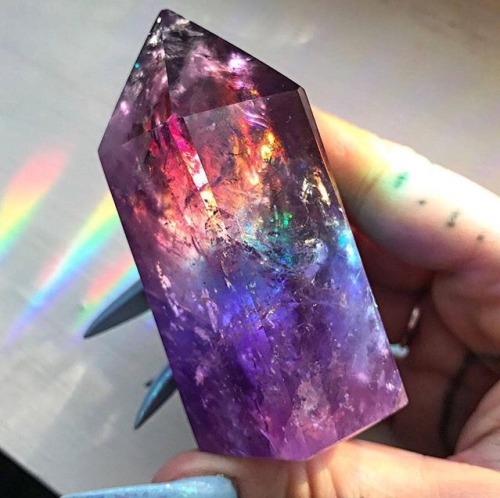 zacklover24:artisticlog:Beautiful Amethyst ❤️✨@ahzrukahl