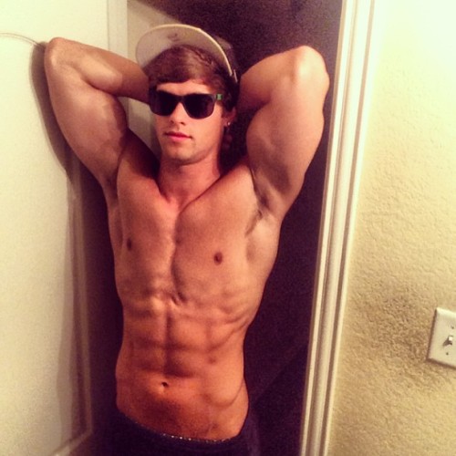 marapiscf:  Austin Miller23 yo, 6′4, 200 lbs