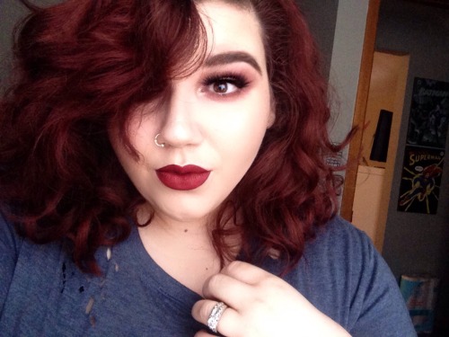 therealmrskelley:  2 cute 4 u 💅🏻  Mad cute