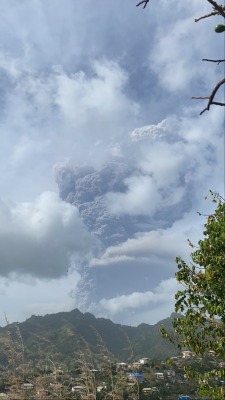 Volcano 🌋 eruption 