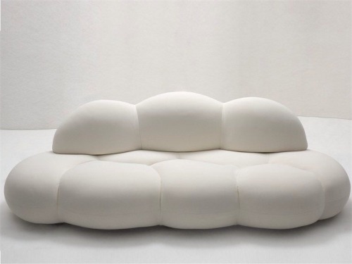 tapireye:LE NUVOLE sofa designed by Sergio Giobbi