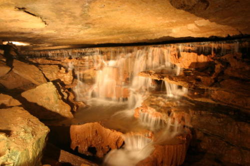 lofi-ramblin: Indiana Indiana Caves Trail - Squire Boone Caverns South Central Indiana is a bit of a