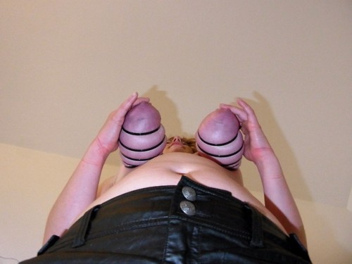 pigslovelipstick:  ‘Have you ever been tied up?’‘No’‘Do I have a surprise in store for you…’