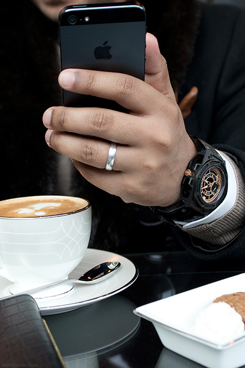 watchanish:  Linde Werdelin Breakfast. 