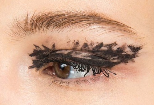 thomeyorker:Makeup at Fendi Fall 2015