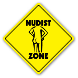 thenakedmunky:  Reblog if you’re a nudist. 