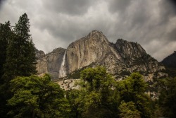 rockclimber-girl:  Yosemite falls, California.