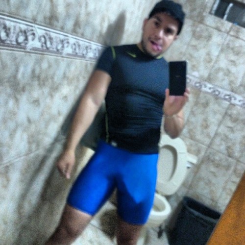 tightgearguys:  So TIGHT!