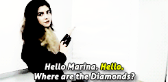 elevenclaras:  marina & the diamonds + it’s not a band, please do your research 