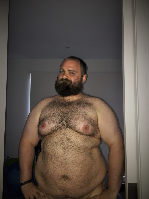 iaden:  Belly.