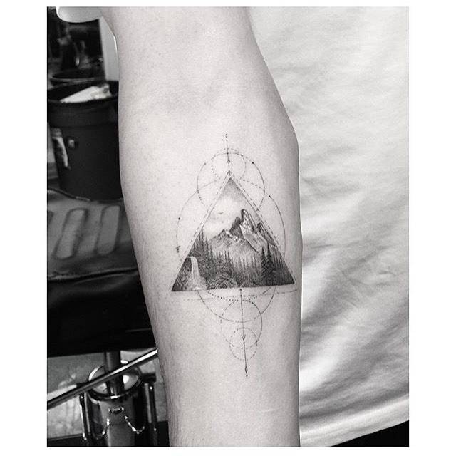 Mountain Tattoo Images  Browse 25922 Stock Photos Vectors and Video   Adobe Stock