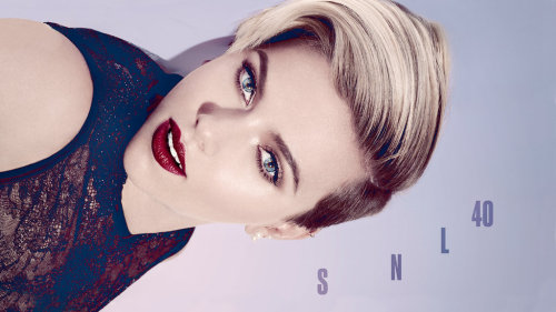 sscarlett:[HQ] Scarlett Johansson SNL Bumper Photos (+)