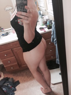 mrmrssecretblog: Http://redheaded-horny-wife.tumblr.com  So sexy @redheaded-horny-wife as you always are booty looking stunning love some mirror fun ❣️ Thanks for sharing 😜