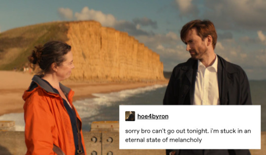 iseeyourheartandraiseyoumine:alec hardy + textposts    bonus :) 