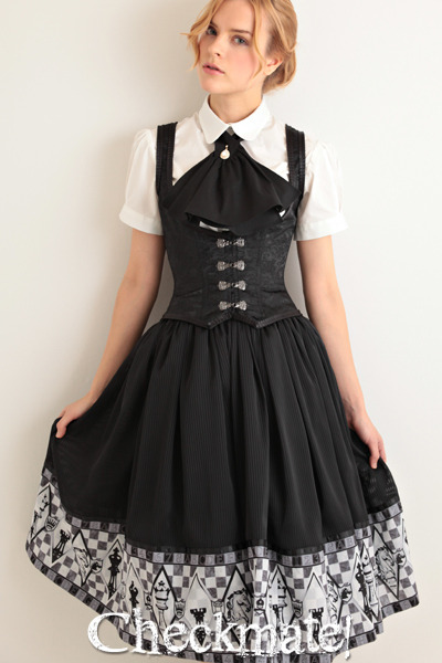 nocakeno:  afewnovelideas:  king-of-roses:  So Excentrique’s spring range is interesting.I
