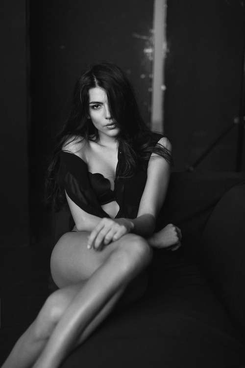 albertobuzzanca:Giulia Salemi 2014  ph Alberto adult photos