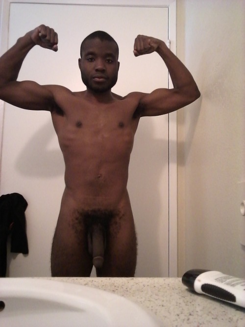 discreetfatass:  I want him☺️👅message me 😩