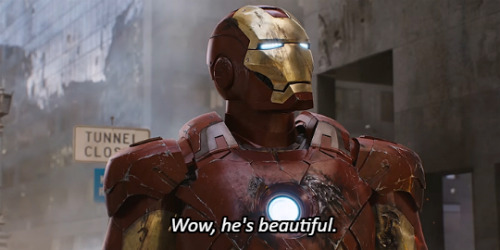 director-stark - Tony seeing Loki during the battle of new york.