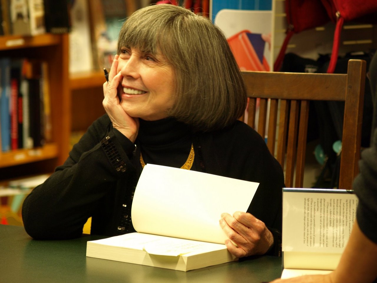 annabellioncourt:  the-vampire-chronicles:  Happy 74th Birthday, Anne Rice!  HAPPY