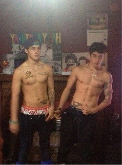 onlycuteguys:  The Janoskians 