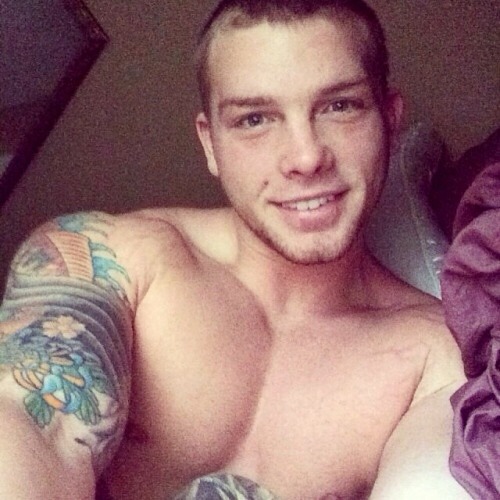 txcwbysexy:  txcwbysexy:  This country boy is a fucking stud  Damn Sexy Stud