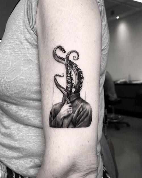 Niv Buskila black;man;octopus;portrait