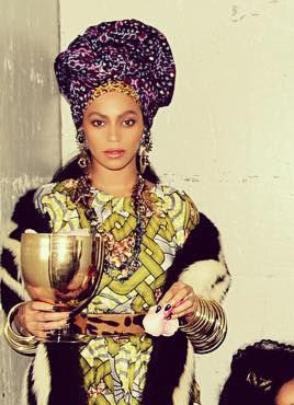 flawlessvevo:  The Carters doing it right.  